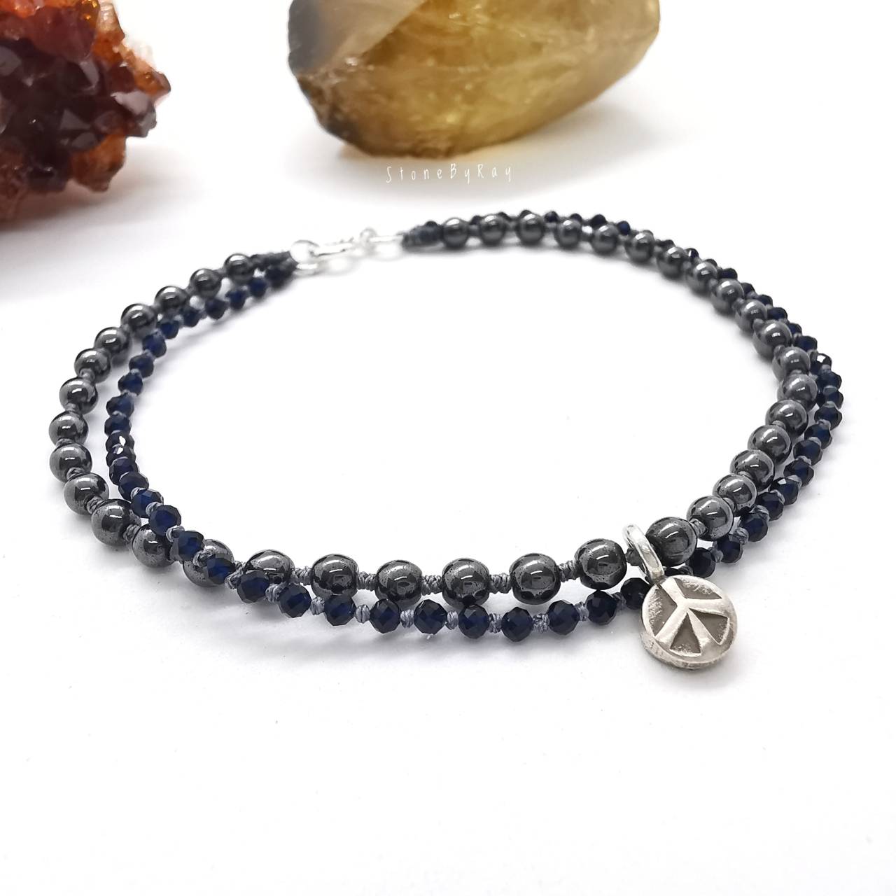 สร้อยข้อมือหินไอโอไลท์+เฮมาไทต์ Iolite+Hematite