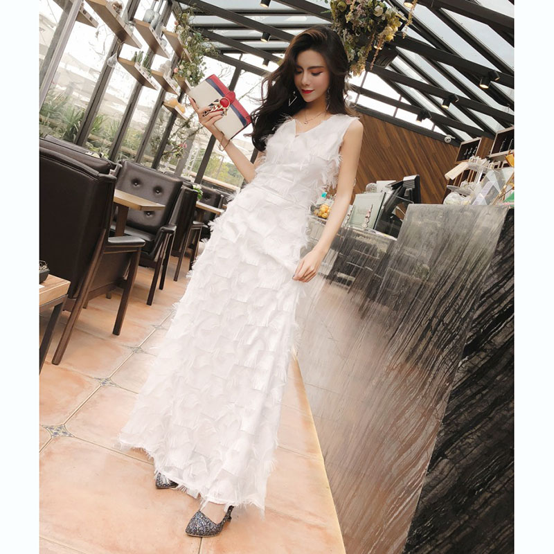 kudapy เดรสยาวสีขาว ผ้าขนฟูเนื้อผ้าใส่สบาย ออกงาน สวยดูดี