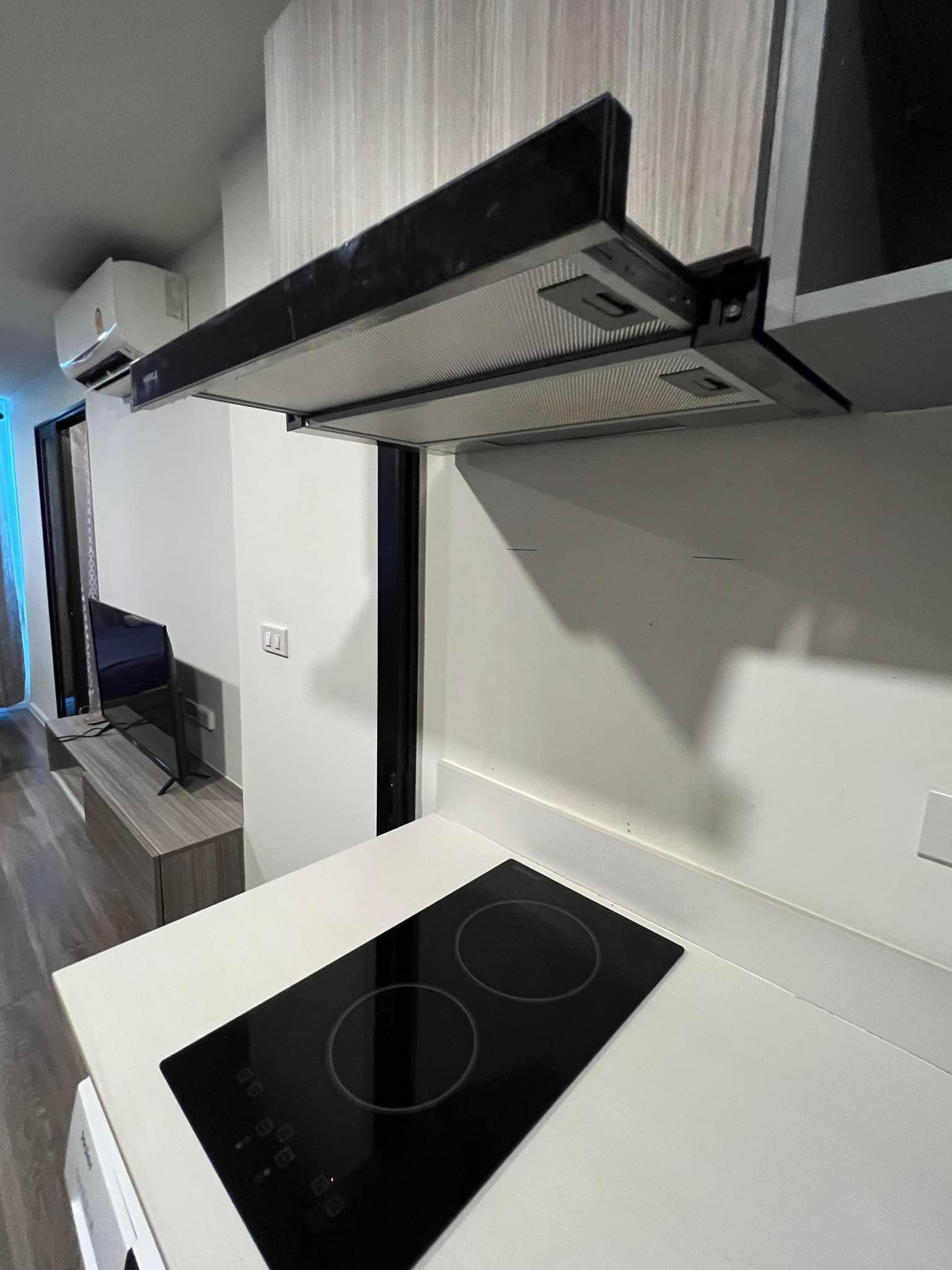 ให้เช่าคอนโด The Origin Ramintra 83 Station (ดิ ออริจิ้น รามอินทรา 83 สเตชั่น) - ห้องสวยน่าอยู่ห้องครัวปิด ใกล้ Fashion Island รพ.สินแพทย์ รามอินทรา - การเดินทาง: ใกล้รถไฟฟ้าสายสีชมพู สถานีรามอินทรา กม.9 เพียง 70 เมตร