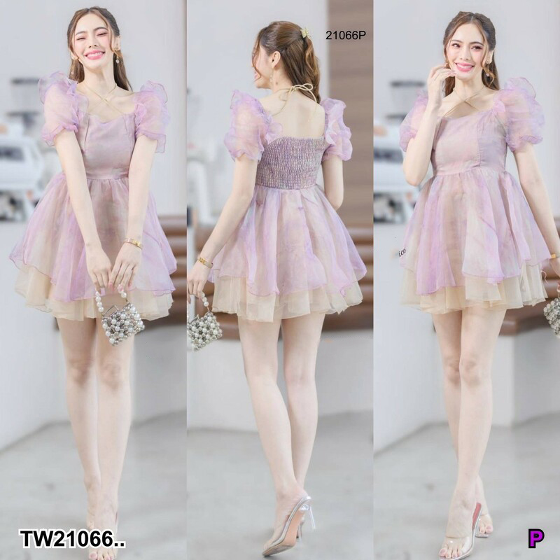 kudapy เดรสสั้นสีขาว/สีชมพู/สีเทา แขนตุ๊กตา ผ้าย่นแต่งกลิตเตอร์ ใส่แล้วไม่ร้อน โทนสีใส่ง่าย ดีไซน์สวย