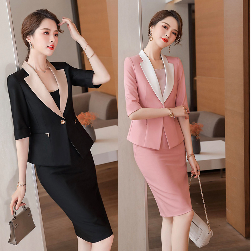 kudapy ชุดสูททำงานผู้หญิงสีดำ/สีชมพู ปกเบจแขนสามส่วนพร้อมกระโปรง จุดเด่นของชุดนี้คือการออกแบบให้กระชับเข้ารูปเป็นแขนสามส่วน