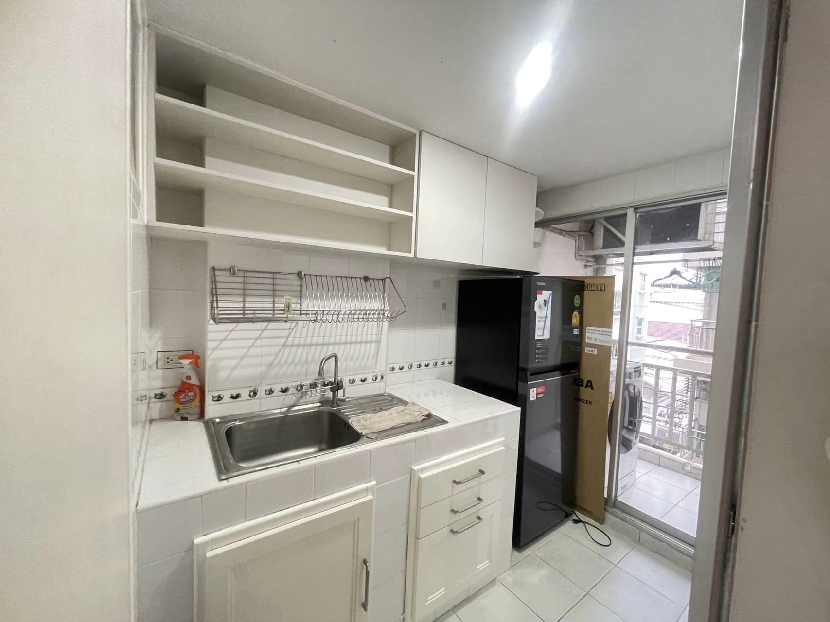 ปล่อยเช่าคอนโด Lumpini Ville Cultural Center (ลุมพินี วิลล์ ศูนย์วัฒนธรรม) - Studio 1ห้องน้ำ 1ห้องครัว - ใกล้ MRT ห้วยขวาง - ขนาดห้อง 30 ตรม. ชั้น 5 ตึก D1