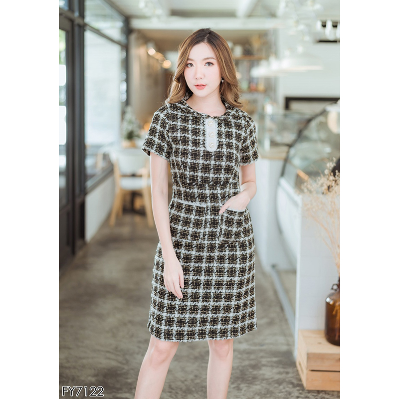 kudapy เดรสสั้นสีฟ้า/สีดำ/สีชมพู ไหมพรมลายตารางสวยดูดีน่ารัก
