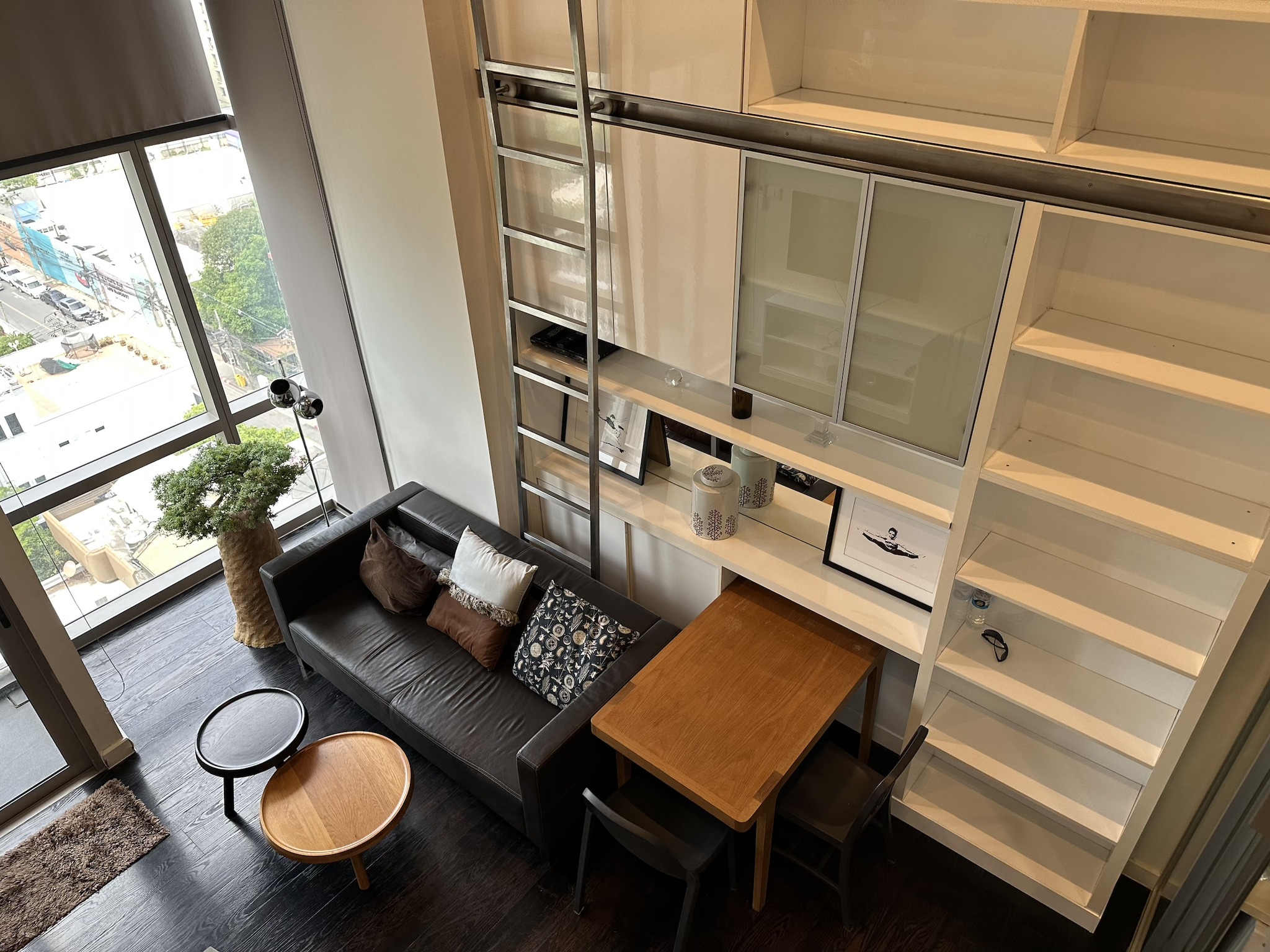 ให้เช่าเลี้ยงสัตว์ได้คอนโด IDEO Morph 38 (ไอดีโอ มอร์ฟ 38) High Rise โซนพื้นที่ BTS ทองหล่อ ห้องแบบ 1ห้องนอน 1ห้องน้ำ ขนาดห้อง 40 ตรม. ชั้น 8