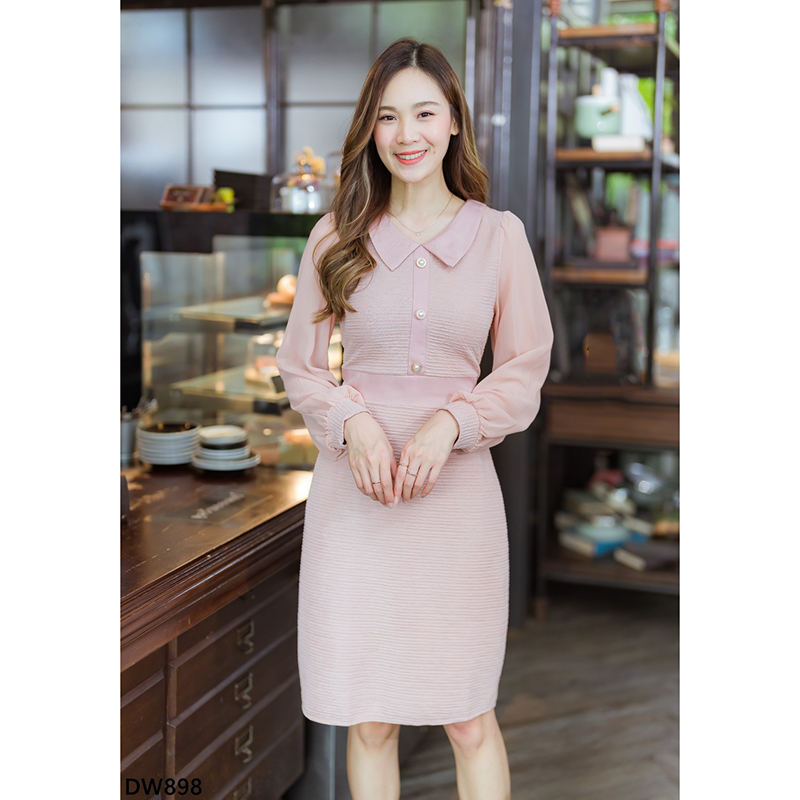 kudapy เดรสสั้นสีขาว/สีดำ/สีชมพู คอปกแขนยาวแต่งกระดุม