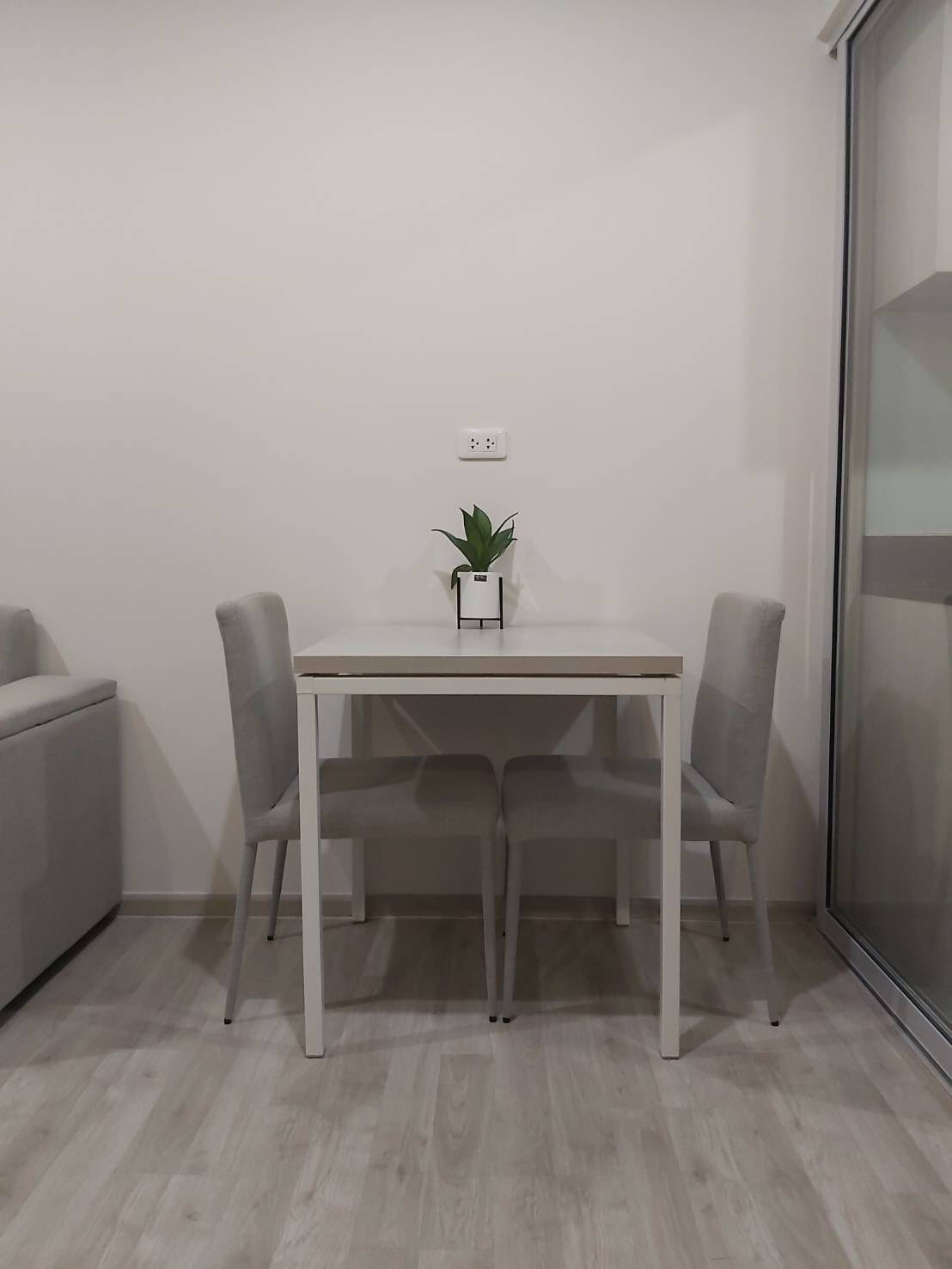 ให้เช่าคอนโด Niche Mono Ramkhamhaeng (นิช โมโน รามคำแหง) High Rise โซนพื้นที่ MRT รามคำแหง 34 ห้องแบบ 1ห้องนอน 1ห้องน้ำ ขนาดห้อง 28.75 ตรม. ชั้น 16 ตึก B