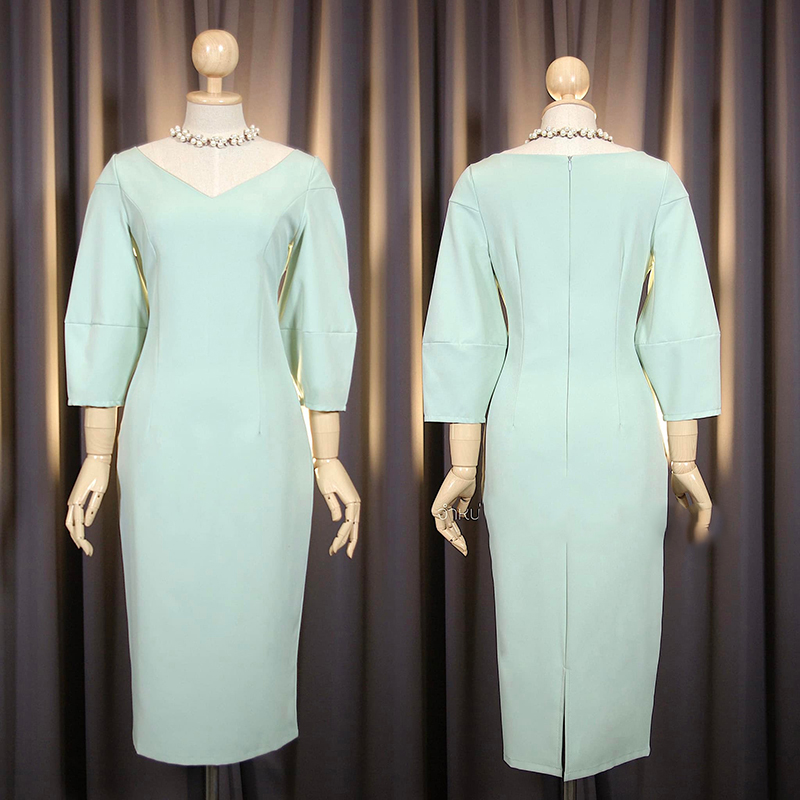 kudapy เดรสสั้นสีขาว/สีชมพูเข้ม/สีชมพูอ่อน/สีเขียวมิ้นท์/สีกรมท่า ทรงเรียบหรู ลัคชูรี่ลุคมากๆคอวี แขนศอก ใส่สบายกระโปรงสอบ ผ่าหลังเดินง่าย