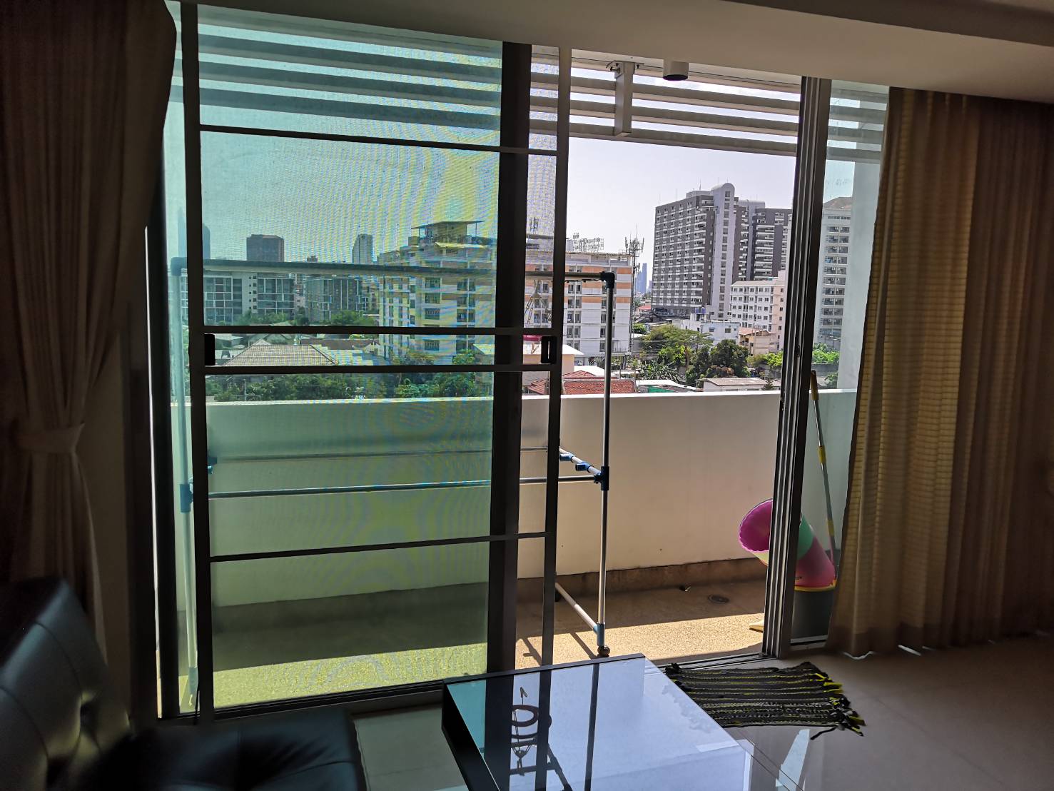 ให้เช่าและขายคอนโด3ห้องนอน เดอะ คริส รัชดา17 ตึก1