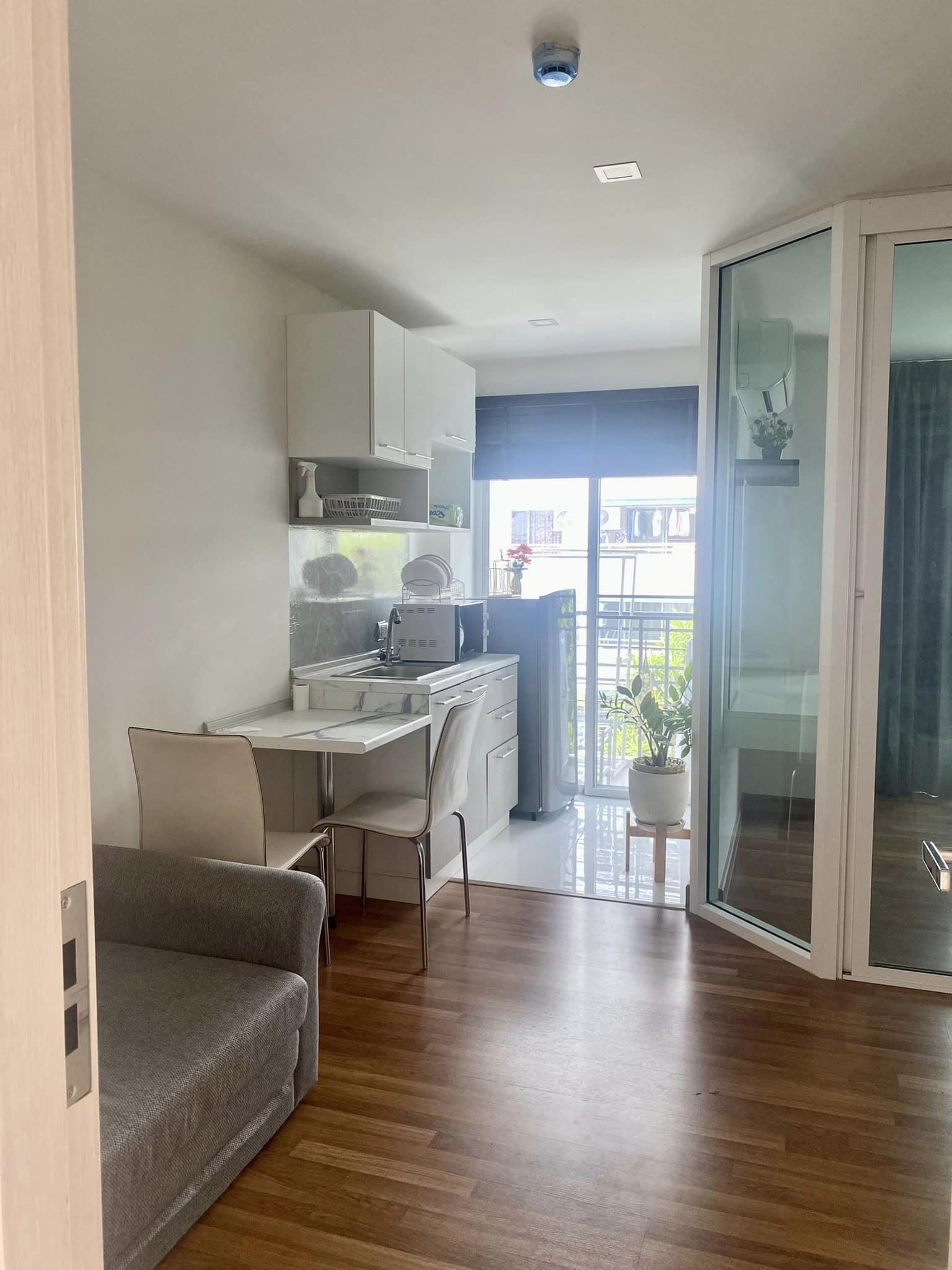 ปล่อยเช่าคอนโด Parc Residence @ Phahol (พาร์ค เรสซิเดนซ์ แอท พหล) - 1ห้องนอน 1ห้องนั่งเล่น 1ห้องน้ำ - ใกล้ BTS สายหยุด/ เกษตร ศรีปทุม