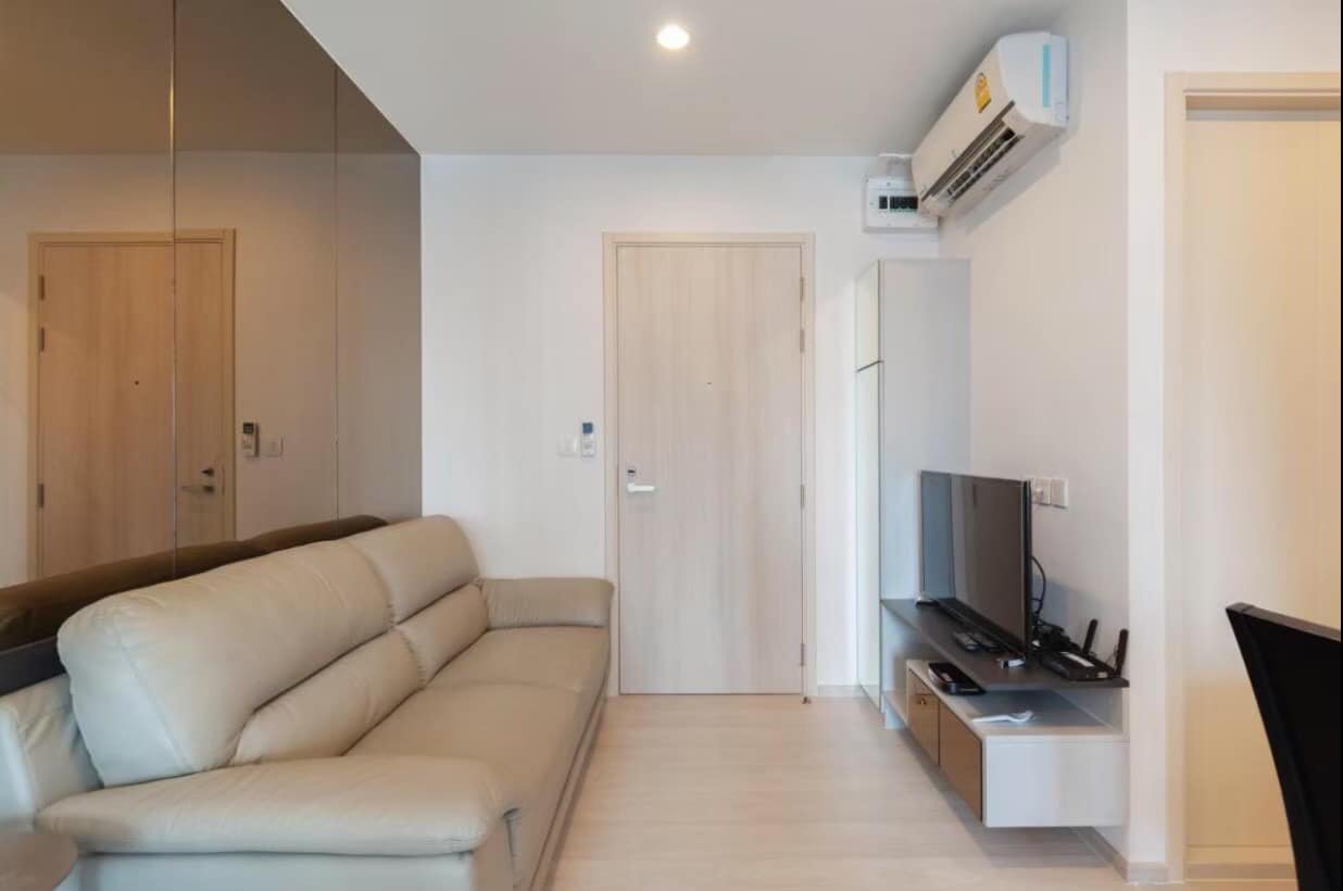 ให้เช่าห้องแบบ 1ห้องนอน 1ห้องน้ำ โซนพื้นที่ ติด MRT เพชรบุรี คอนโด Life Asoke (ไลฟ์ อโศก) ขนาดห้อง 36 ตรม. ชั้น 23