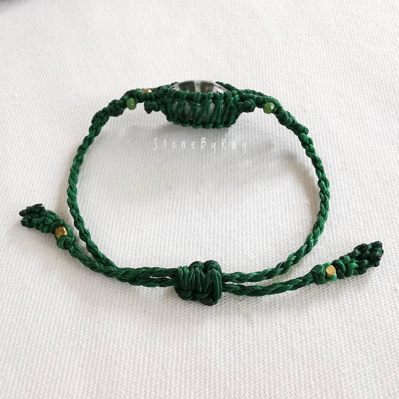 สร้อยข้อมือเชือกถักหินโป่งข่าม