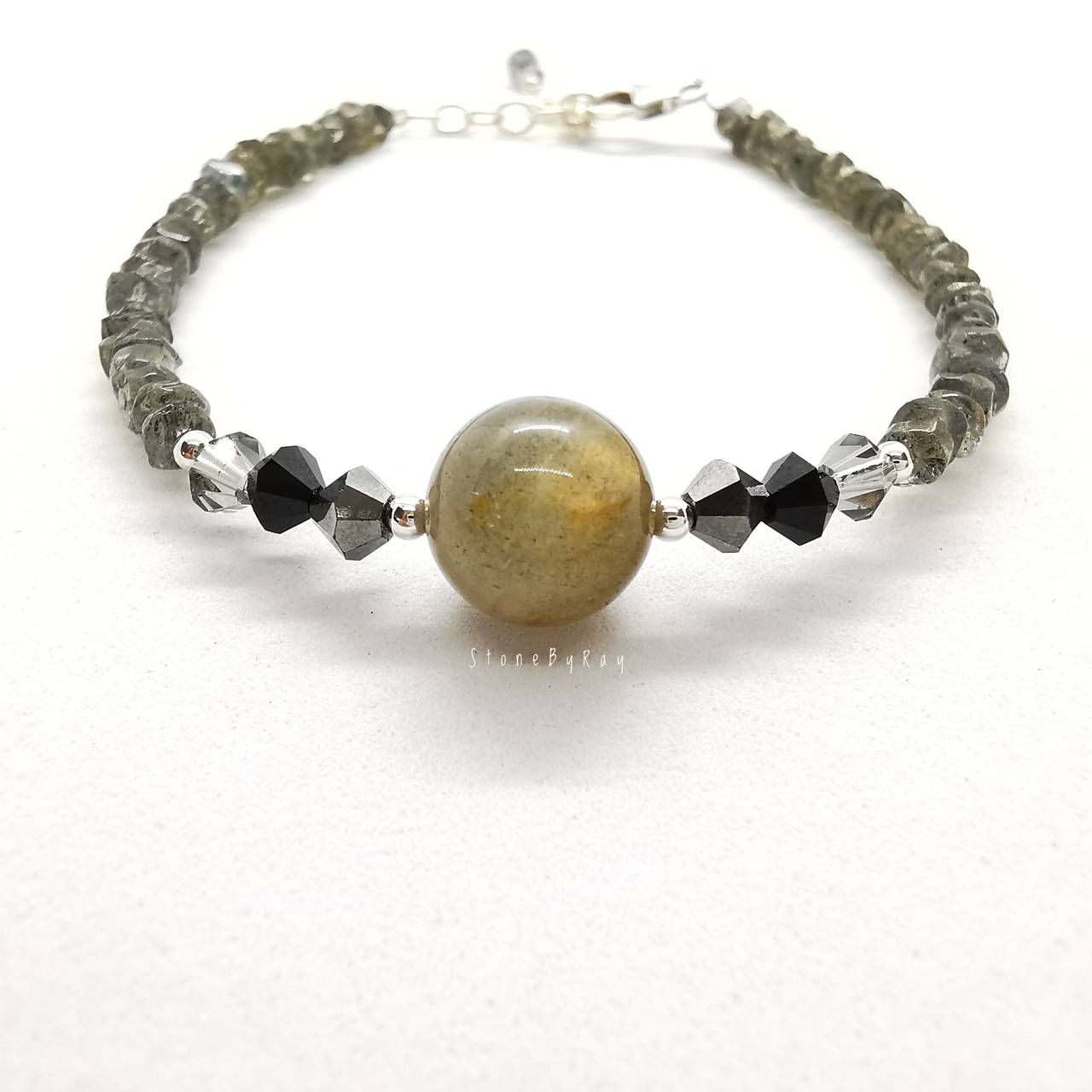 สร้อยข้อมือเงินหินลาบราโดไลท์ Labradorite