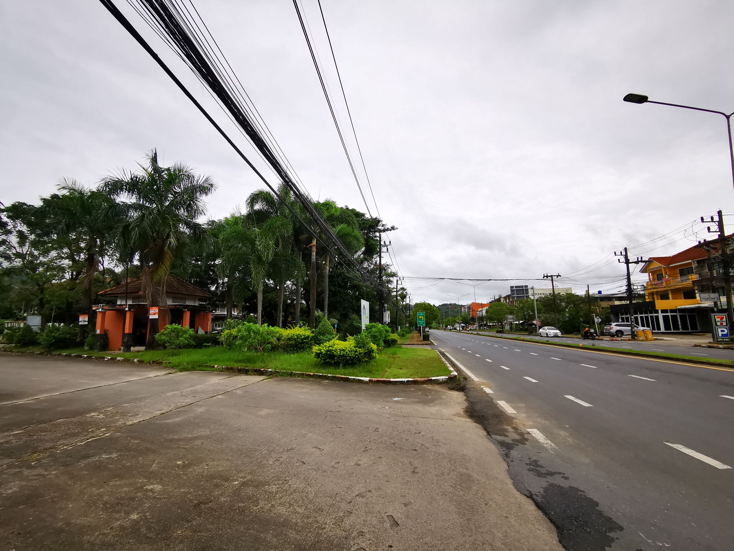 Kathu Detached House Near Kathu Waterfall Central Phuket festival Patong Beach 090 9897810