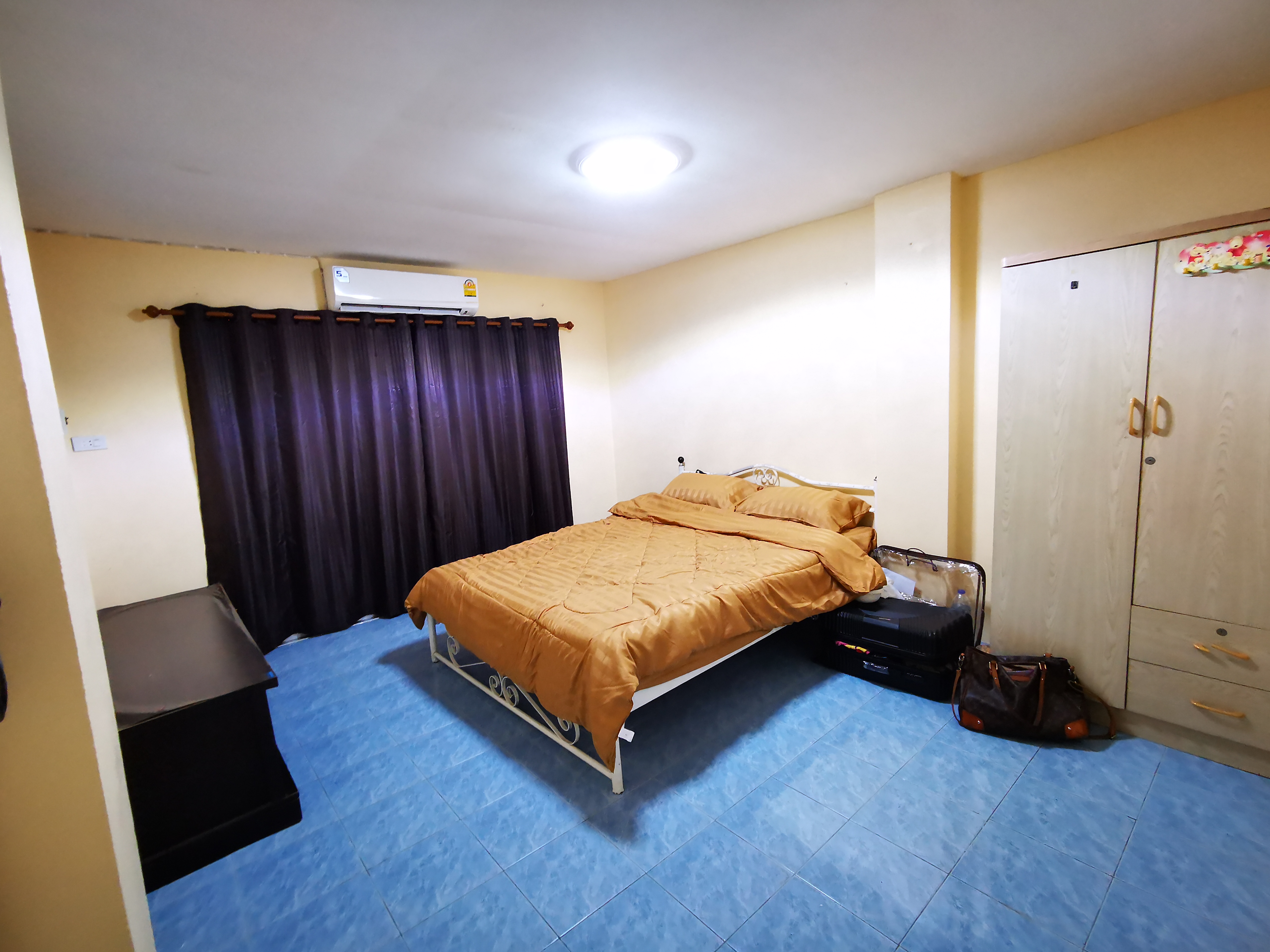 Nirun Residence 8 Floor 25sqm. Mega Bangna Ramkamkheng2 Ikea 0909897810