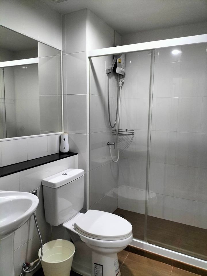 ปล่อยเช่าคอนโด Regent Home Sukhumvit 81 (รีเจ้นท์ โฮม สุขุมวิท 81) - 1ห้องนอน 1ห้องน้ำ 1ห้องนั่งเล่น 1ห้องครัว - ใกล้ BTS อ่อนนุช - ขนาดห้อง 28 ตรม. ชั้น 5 วิวสระ