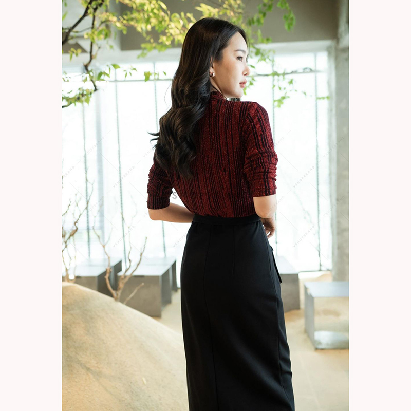 kudapy แม็กซี่เดรสสั้นสีแดง/สีทอง/สีดำ ช่วงบนใช้ผ้าวิ้งเย็บซับติด ไม่คันแน่นอนค่ะ