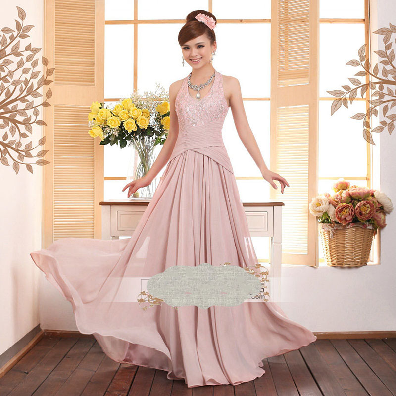 kudapy ชุดราตรียาวสีชมพู คล้องคอ Nude pink แต่งลูกไม้ช่วงอกสวยดูดีมากๆ