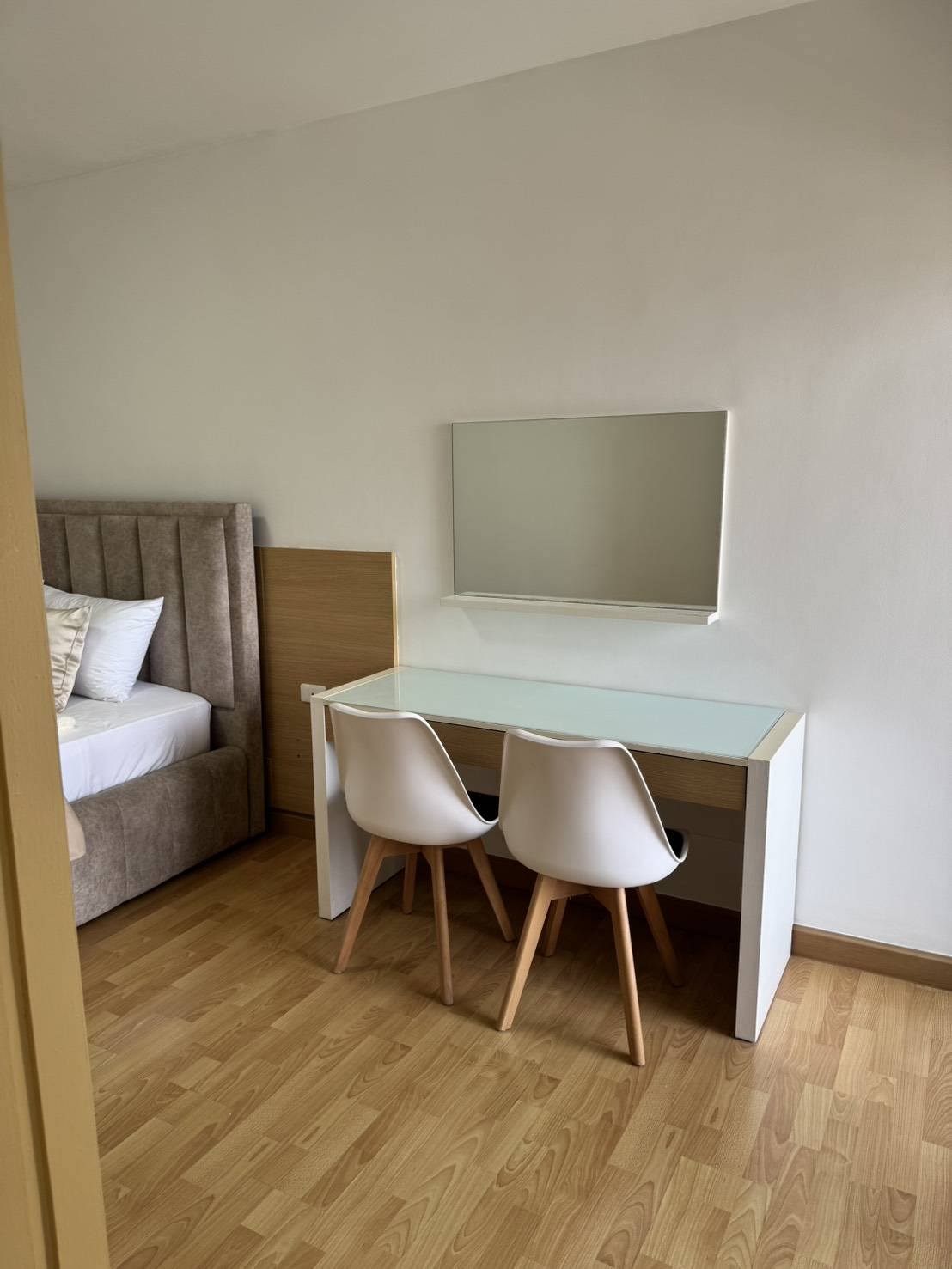 ให้เช่าคอนโด City Home Ratchada - Pinklao (ซิตี้ โฮม รัชดา - ปิ่นเกล้า) 1ห้องนอน / 1ห้องน้ำ ขนาด 48 ตรม. ชั้น 25 ค่าเช่า 12,000 ต่อเดือน รถไฟฟ้า MRT บางอ้อ