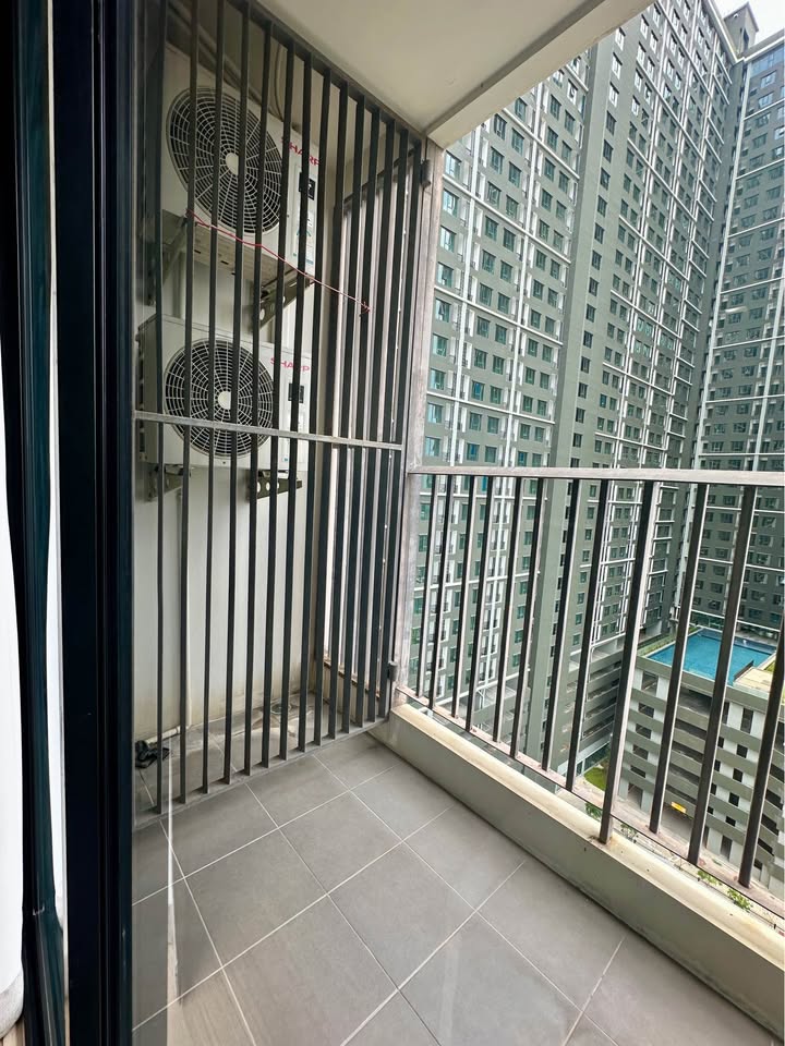 ให้เช่าคอนโด Pela Wutthakat (เพลา วุฒากาศ) High Rise โซนพื้นที่ วุฒากาศ 📍 ห้องแบบ 1ห้องนอน / 1ห้องน้ำ / โซนครัวปิด · ขนาดห้อง 32 ตรม. ชั้น 15