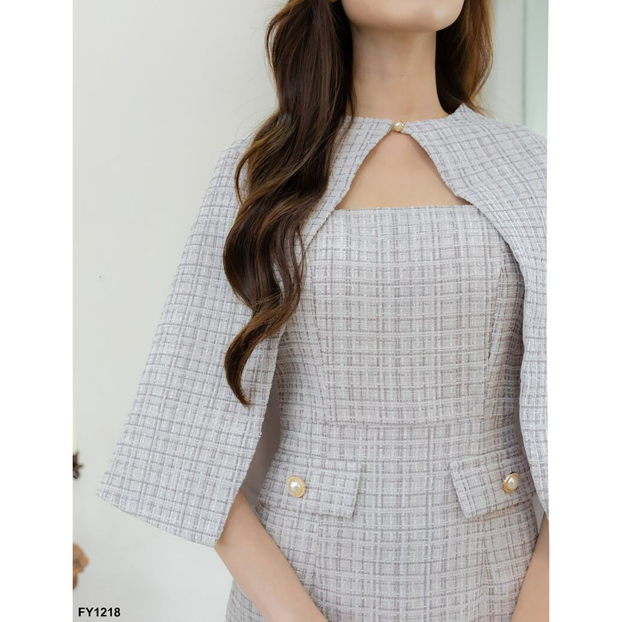 kudapy เดรสสั้น ผ้าทวิต ออกงานพร้อมเสื้อคลุมไหล่ ใส่สวย ดูดี