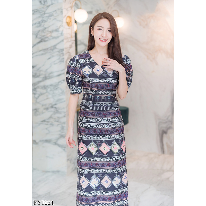 kudapy เดรสยาวสีชมพู/สีกรม คอวีแขนตุ๊กตาลายไทย สวยดูดี