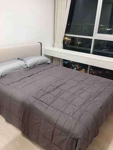 ให้เช่า Noble Revolve Ratchada (โนเบิล รีวอลฟ์ รัชดา) ห้องสวยชั้นสูงเฟอร์ครบ