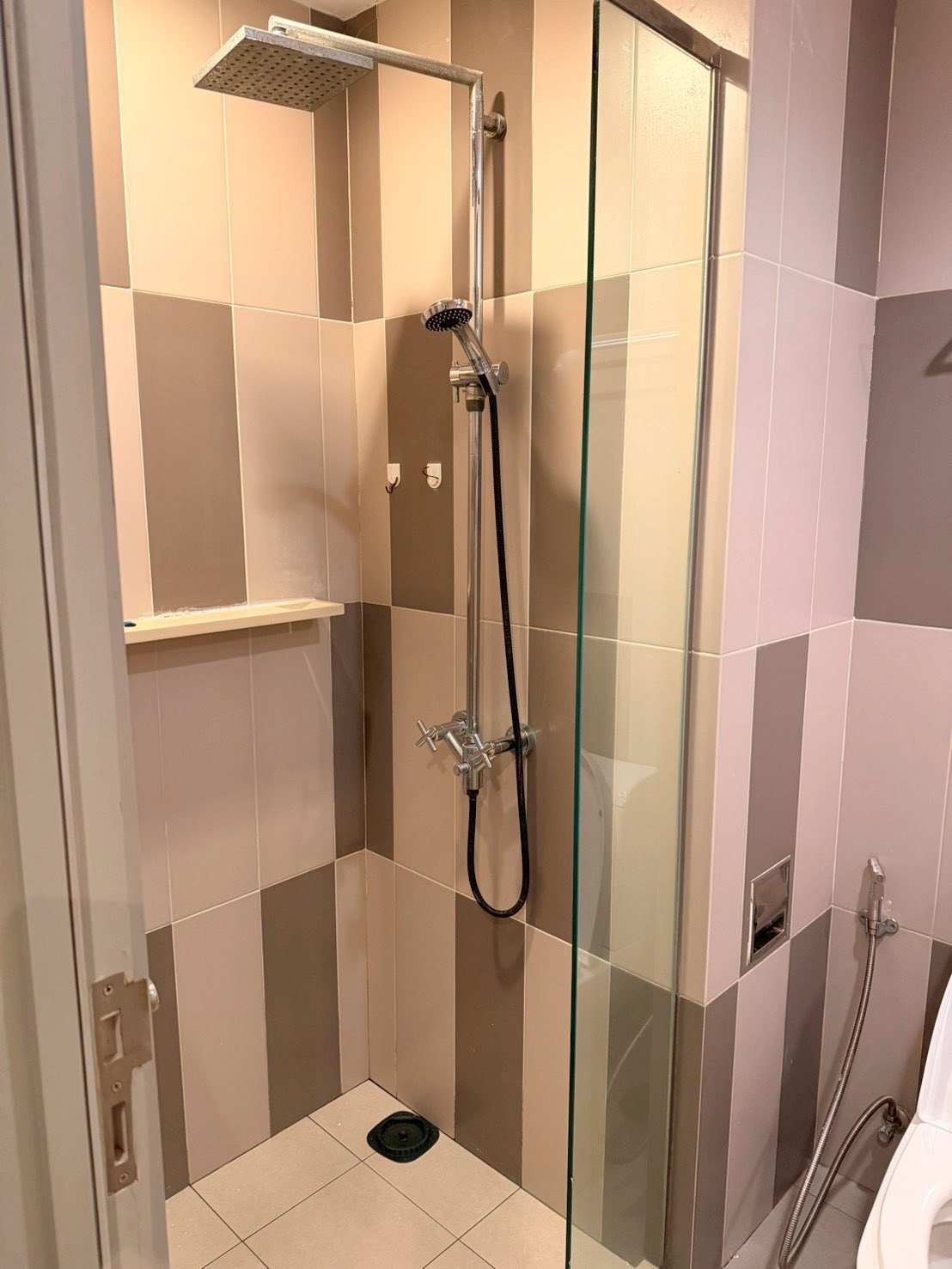 ให้เช่าคอนโด Onyx Phahonyothin (ออนิกซ์ พหลโยธิน) Duplex 2 ชั้น 1ห้องนอน / 1ห้องน้ำ ขนาด 43 ตรม. ชั้น 12 ค่าเช่า 18,000 ต่อเดือน รถไฟฟ้า BTS สะพานควาย