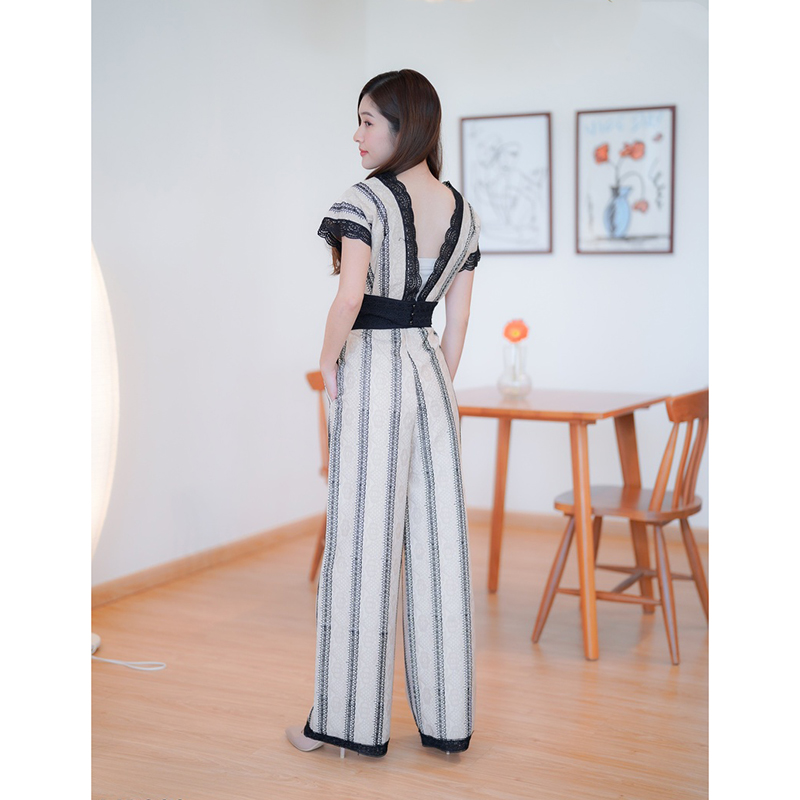 kudapy เซ็ต2 ชิ้น ขายาว ผ้าลูกไม้แขนกุด + กางเกงขายาว สีดำ/สีเขียว ใส่เที่ยว ใส่สบายสวยดูดี