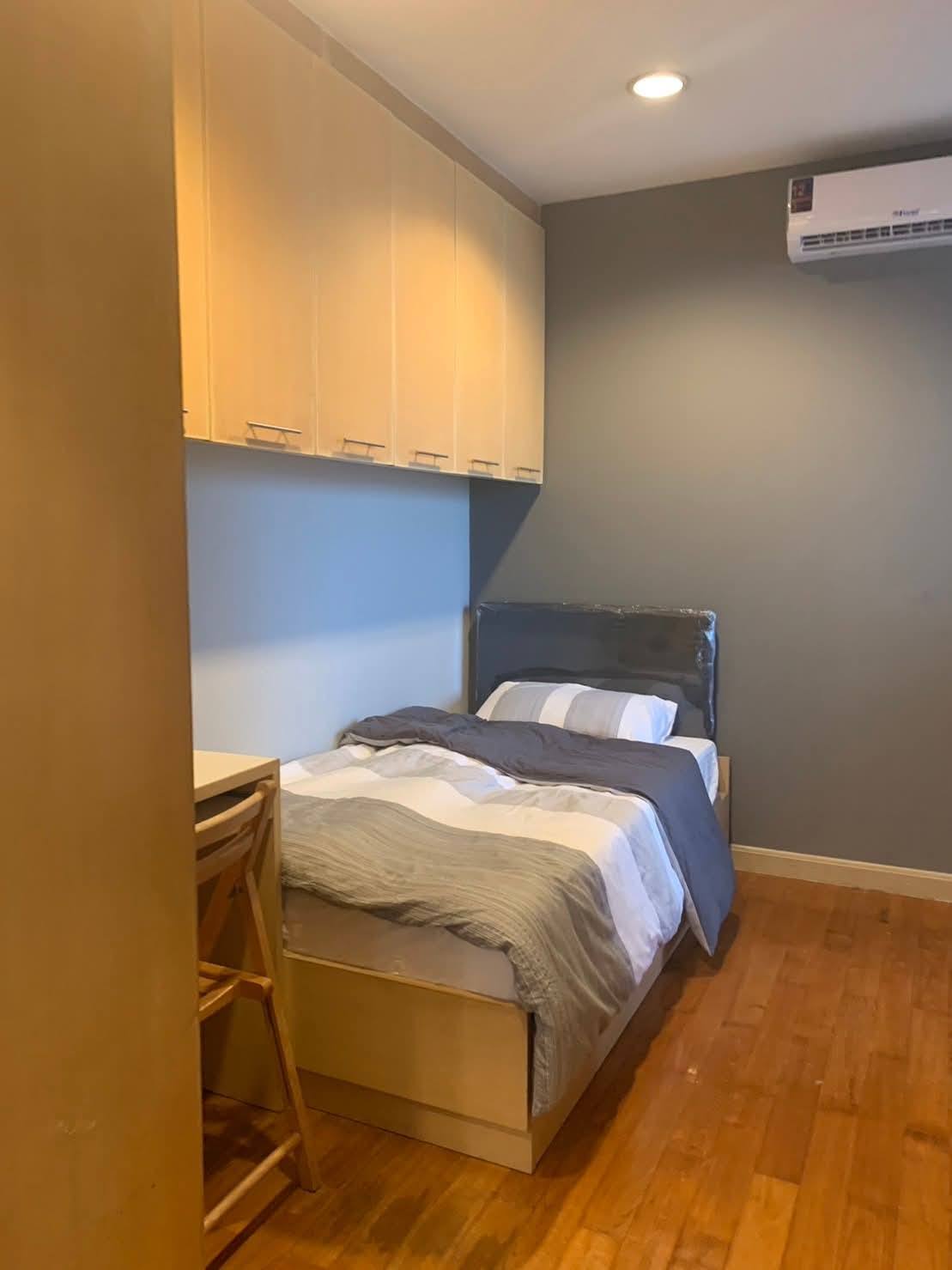 ให้เช่าคอนโด Pathumwan Resort (ปทุมวันรีสอร์ท) โซน รถไฟฟ้า BTS พญาไท 2ห้องนอน / 1ห้องน้ำ ขนาดห้อง 49 ตรม. ชั้น 5