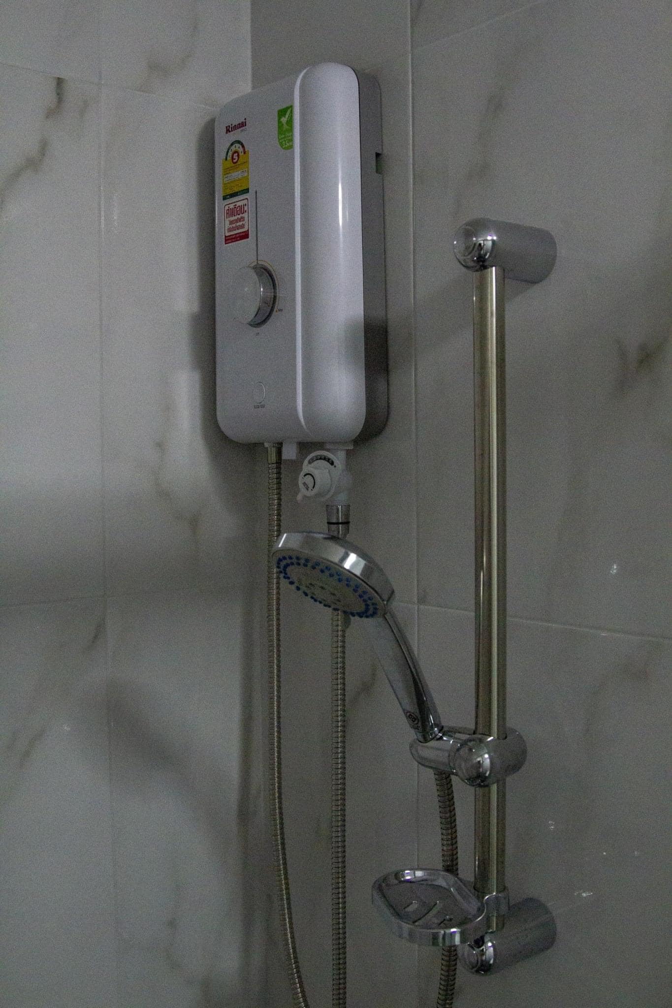 ให้เช่าคอนโด Estabe @ Phahonyothin 18 (เอสตาเบ @ พหลโยธิน 18) - ห้องเฟอร์ครื่องใช้ไฟฟ้าครบยูนิตน้อยคนไม่พลุกพลาน - การเดินทาง: BTS หมอชิต MRT จตุจักร