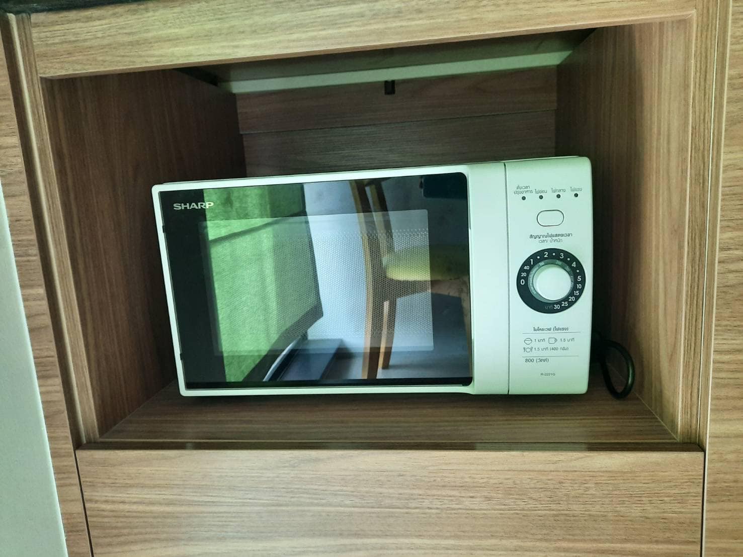 ปล่อยเช่าคอนโด Brix Condominium (บริกซ์ คอนโดมิเนียม) จรัญ 64 - 1ห้องนอน 1ห้องน้ำ 1ห้องนั่งเล่น - ใกล้ MRT สิรินธน - ขนาดห้อง 27 ตรม. ชั้น 8