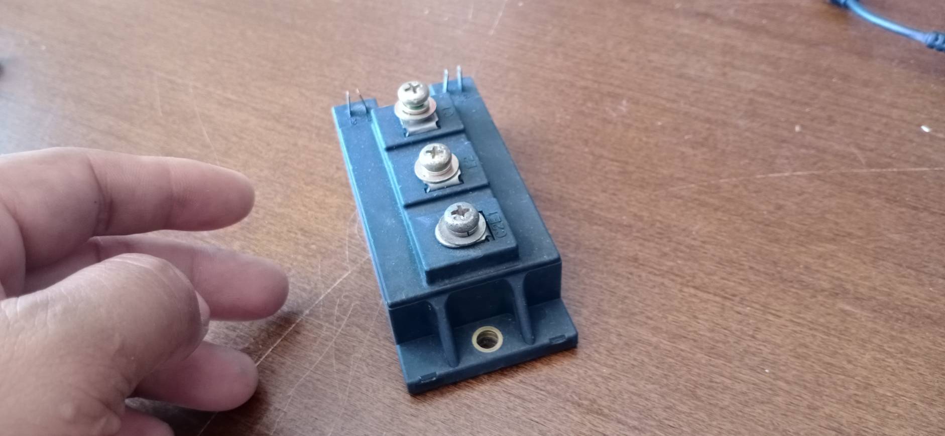 FUJI 2MBI300N-060 POWER MODULE 300A 600V