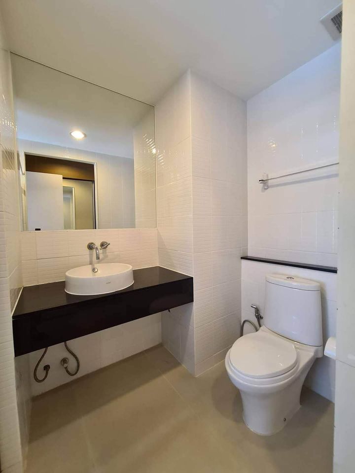 สนใจชมห้องติดต่อได้เลย Line ID: Smile-easy ปล่อยเช่าคอนโด IDEO Ladprao 5 (ไอดีโอ ลาดพร้าว 5) - 1ห้องนอน 1ห้องน้ำ 1ห้องนั่งเล่น - ใกล้ MRT ลาดพร้าว - ขนาดห้อง 34 ตรม. ชั้น 8