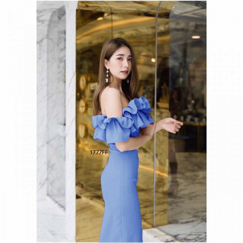 kudapy เดรสปาดไหล่ ระบายรอบน่ารัก แอบเซ็กซี่ งานมีซิปซ่อนหลัง ตีเกล็ดหน้าหลัง เอวไม่สม็อค ทรงเข้ารูป