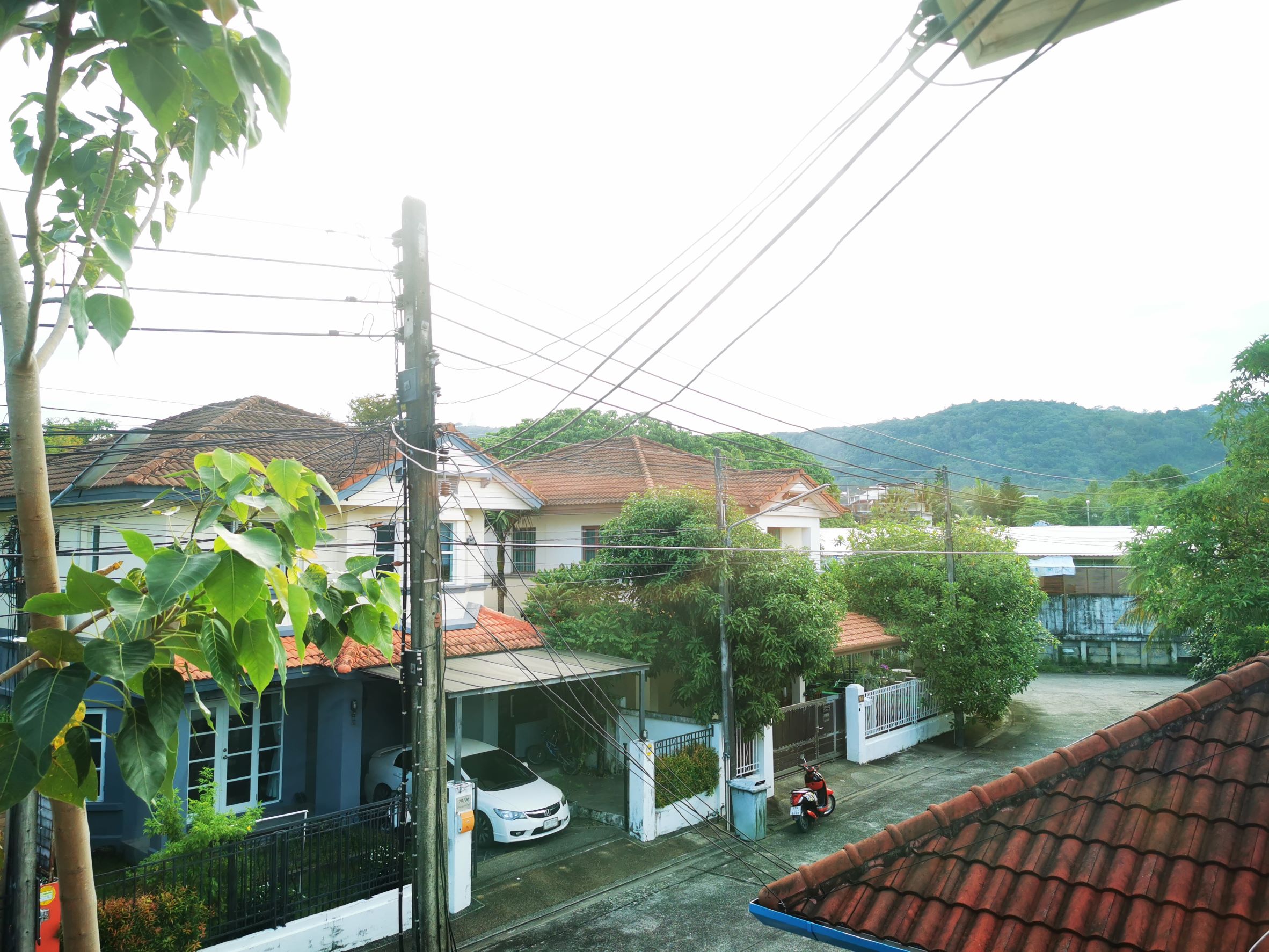 ใกล้ทะเล ใกล้ภูเขา บ้านเดี่ยว วิวภูเขา บ้าน2ชั้น 3นอน 2น้ำ สวนขนาดใหญ่ ทะเลสาบ แลนด์แอนด์เฮ้าส์ พาร์ค ภูเก็ต แลนด์ แอนด์ เฮ้าส์ พาร์ค ภูเก็ต Near Beach Near Mountain Detatched House 2 Storey Mountain Views 3 Bed 2 Bath Big Garden and Lake in common Area F