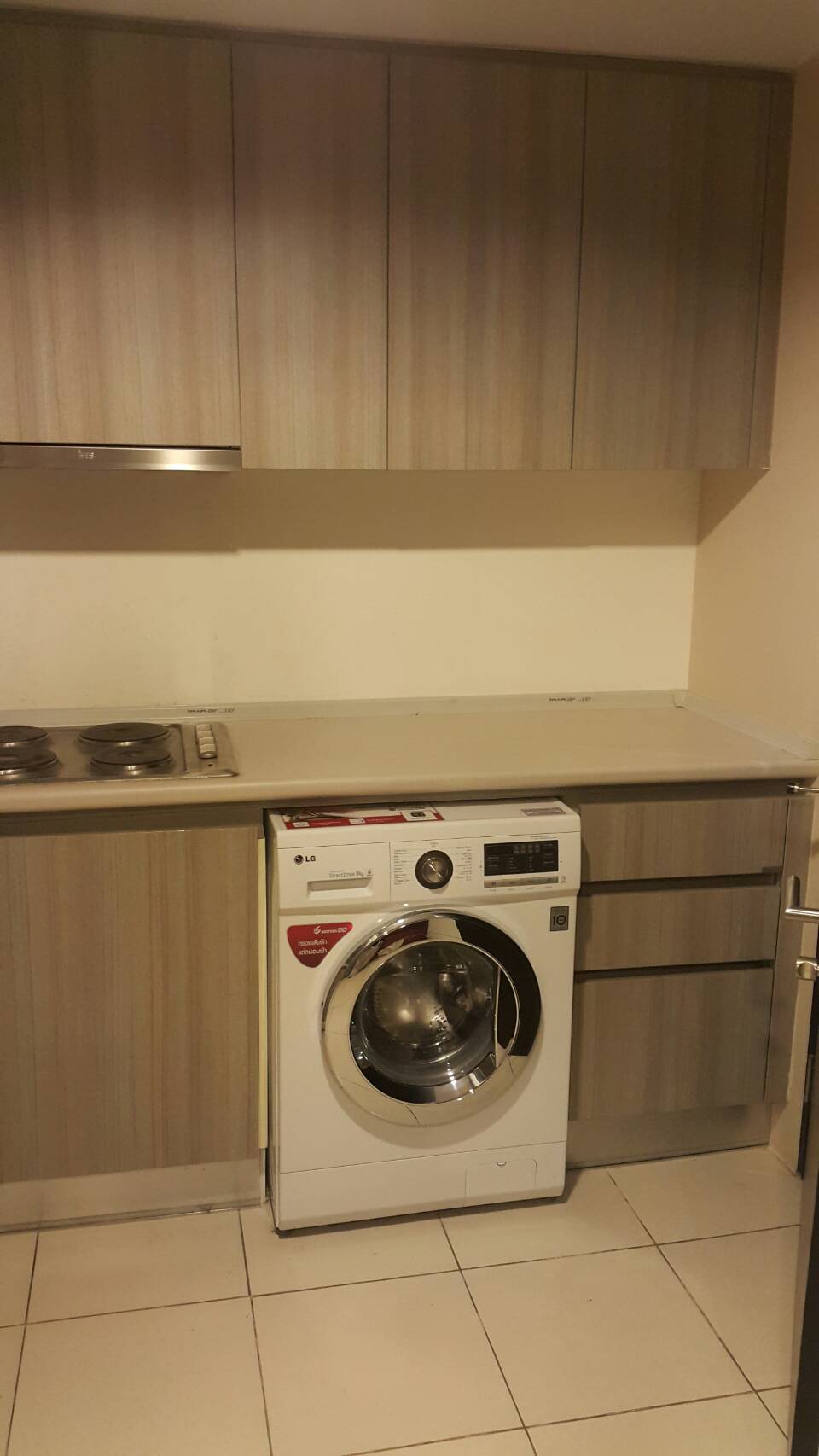 ขายคอนโดหลังเซ็นทรัลพระราม 9 2นอน2น้ำ เบ็ล แกรนด์ พระราม 9 (Belle Grand Rama 9) ฟรีค่าโอน