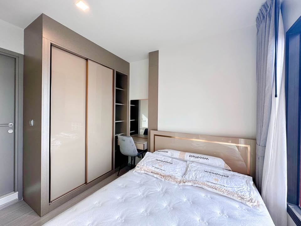 ปล่อยเช่า Life Asoke Hype (ไลฟ์ อโศก ไฮป์) - โซนพื้นที่ MRT เพชรบุรี พระราม9 1ห้องนอน 1ห้องน้ำ 1ครัว - ขนาดห้อง 35 ตรม. ชั้น 24 - ให้เช่า 25,000 ต่อเดือน