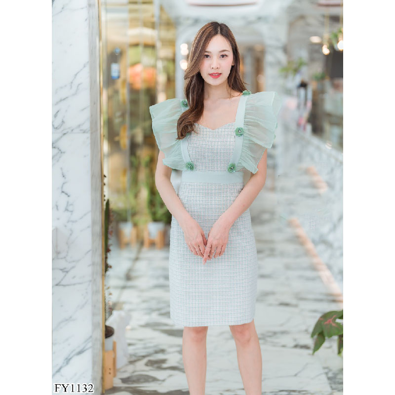 kudapy เดรสสั้นสีเขียว/สีชมพู ผ้าทวิตแขนระบาย