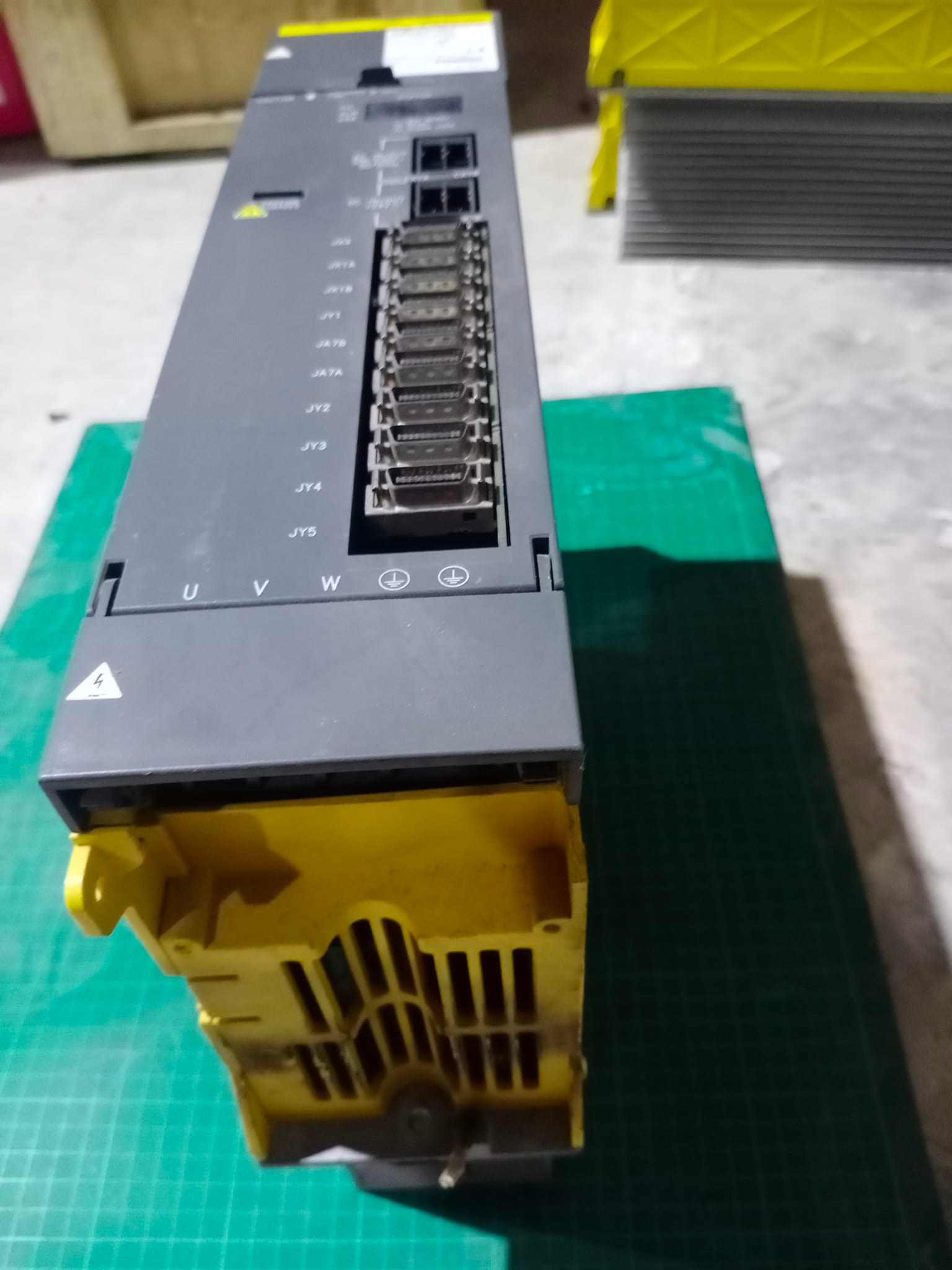 FANUC A06B-6079-H206 SERVO AMPLIFIER