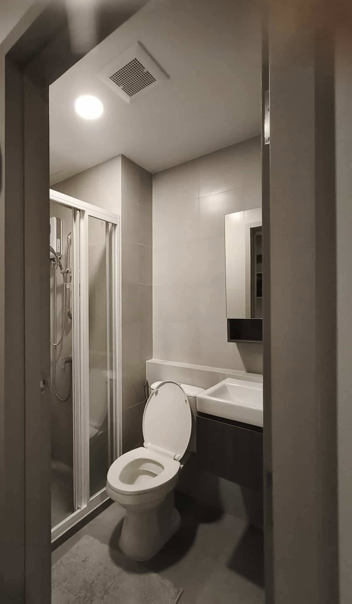 ให้เช่าคอนโด Aspire Sukhumvit - Rama 4 (แอสปาย สุขุมวิท - พระราม 4) โซน รถไฟฟ้า BTS พระโขนง Studio / 1ห้องน้ำ ขนาดห้อง 27 ตรม. ชั้น 11