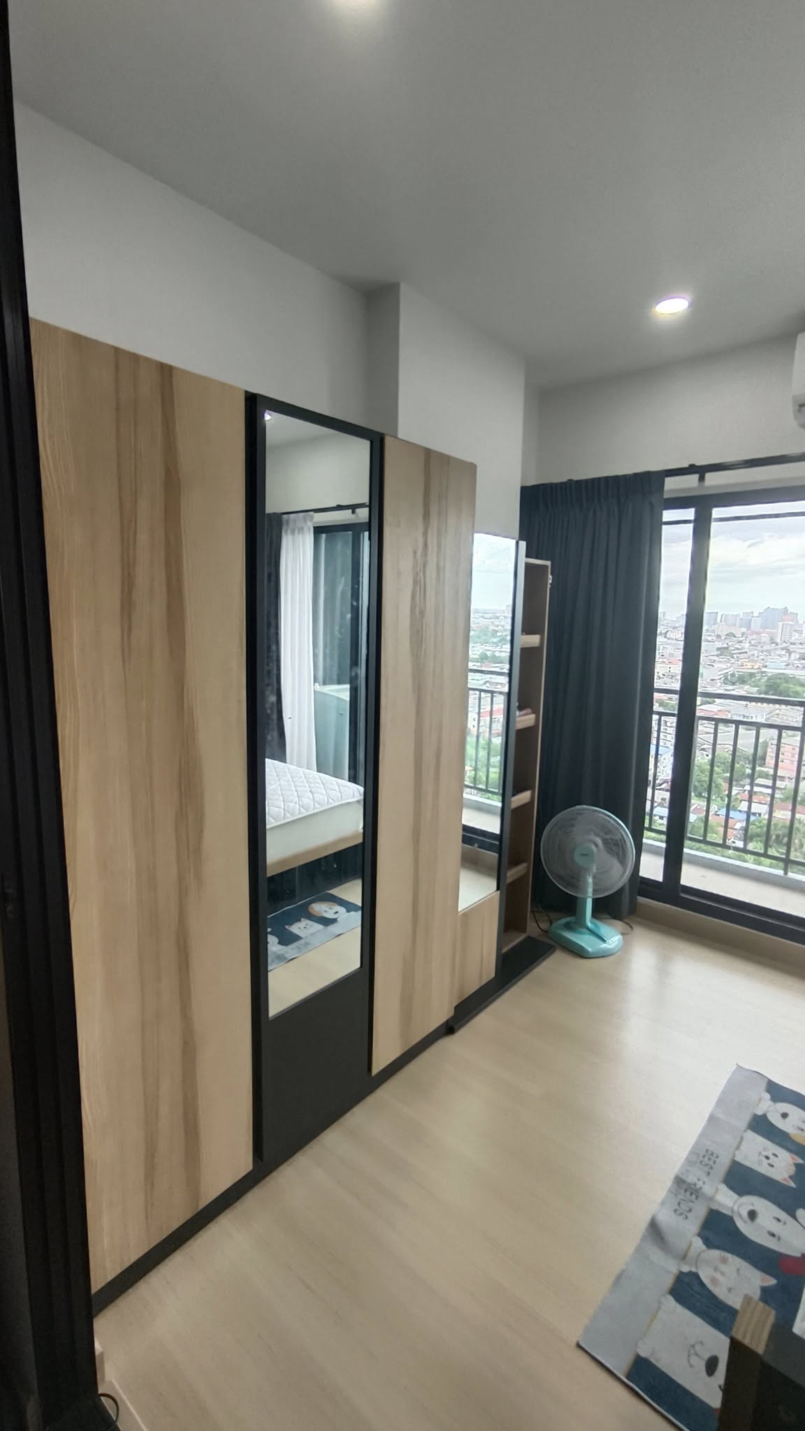 ให้เช่าห้องแบบ 1ห้องนอน 1ห้องน้ำ โซนพื้นที่ MRT แยกไฟฉาย คอนโด Supalai Loft Yaek Fai Chai station (ศุภาลัย ลอฟท์ สถานีแยกไฟฉาย) High Rise ขนาดห้อง 35 ตรม. ชั้น 19