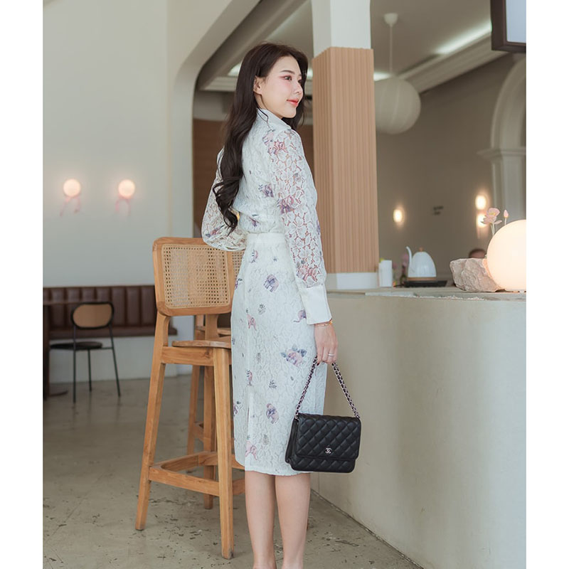 kudapy เซ็ตเสื้อเชิ้ต+กระโปรง พื้นลูกไม้สีขาว เพิ่มความน่ารักด้วยลูกเล่นลายช้างน้อย