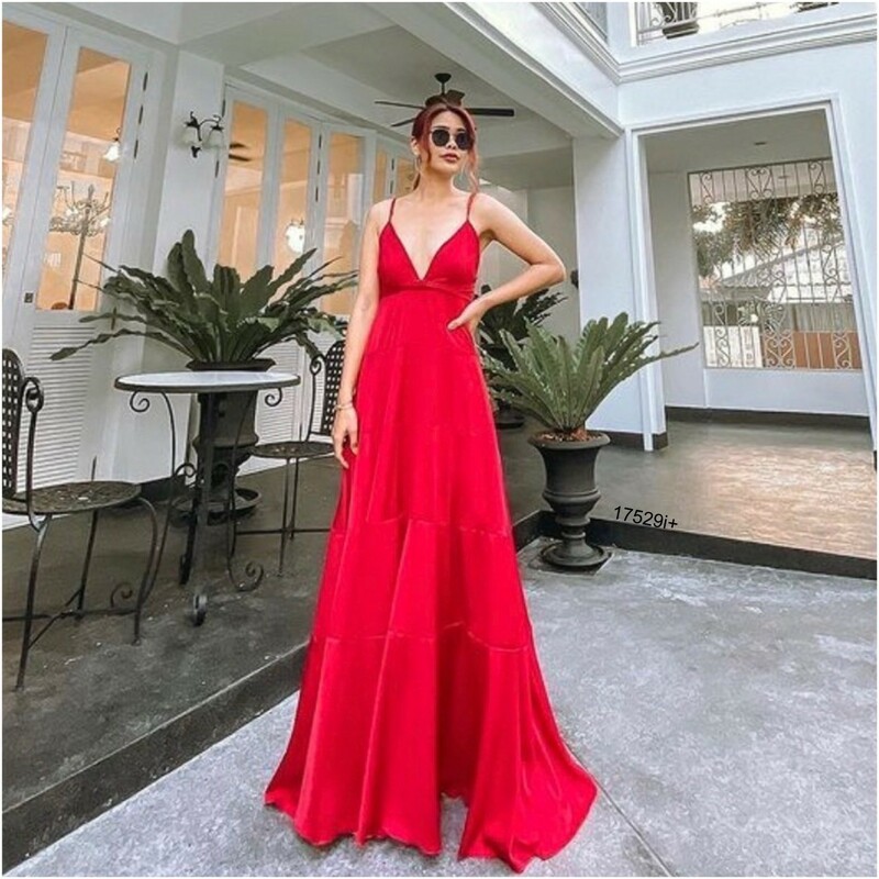 kudapy แม็กซี่เดรสสีขาว สีแดง เดรสสายเดี่ยว อกเสริมฟองน้ำ รูดปรับได้เลยค่ะ ใส่ริมทะเล