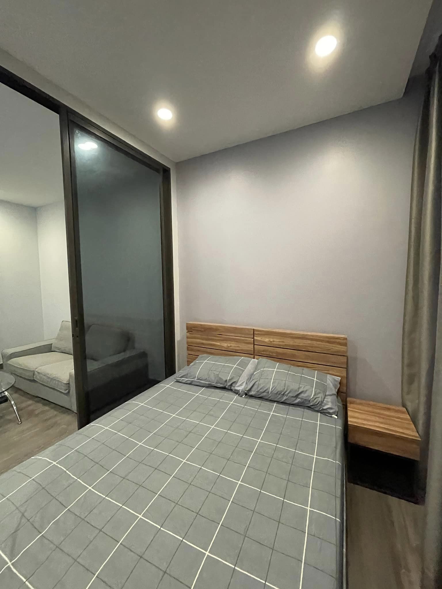 ปล่อยเช่าคอนโด Urbano Rajavithi (เออร์บาโน ราชวิถี) - 1ห้องนอน 1ห้องน้ำ 1ห้องนั่งเล่น - ใกล้ MRT สิรินธร - ขนาดห้อง 30.6 ตรม. ชั้น 12