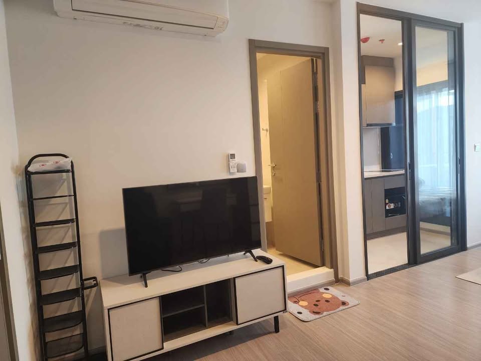 ชื่อโครงการ Life Asoke Hype (ไลฟ์ อโศก ไฮป์) Studio 1น้ำ ขนาด 26 ตรม ชั้น 39 ราคา 17,500