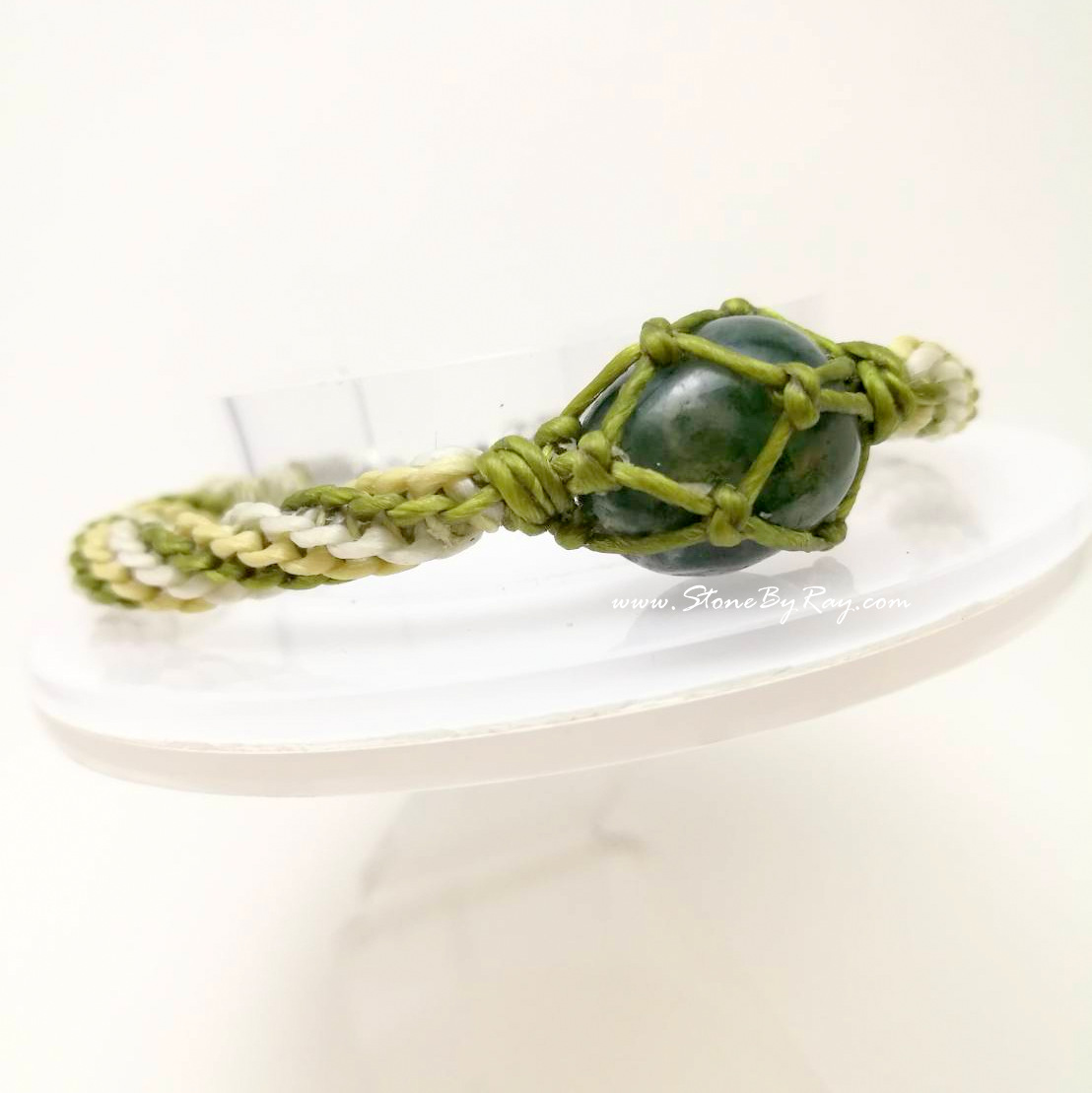 สร้อยข้อมือเชือกถักกับหินมอสอาเกต (Moss Agate)