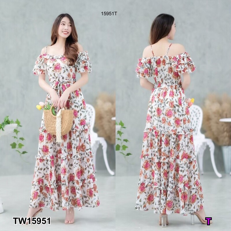 kudapy แม็กซี่เดรสสีขาว ดำ เขียว เทา สายเดี่ยวเว้าไหล่ แขนระบายชั้น ผ้าชีฟองลายดอกไม้ มีซับใน เนื้อผ้าทิ้งตัวสวย