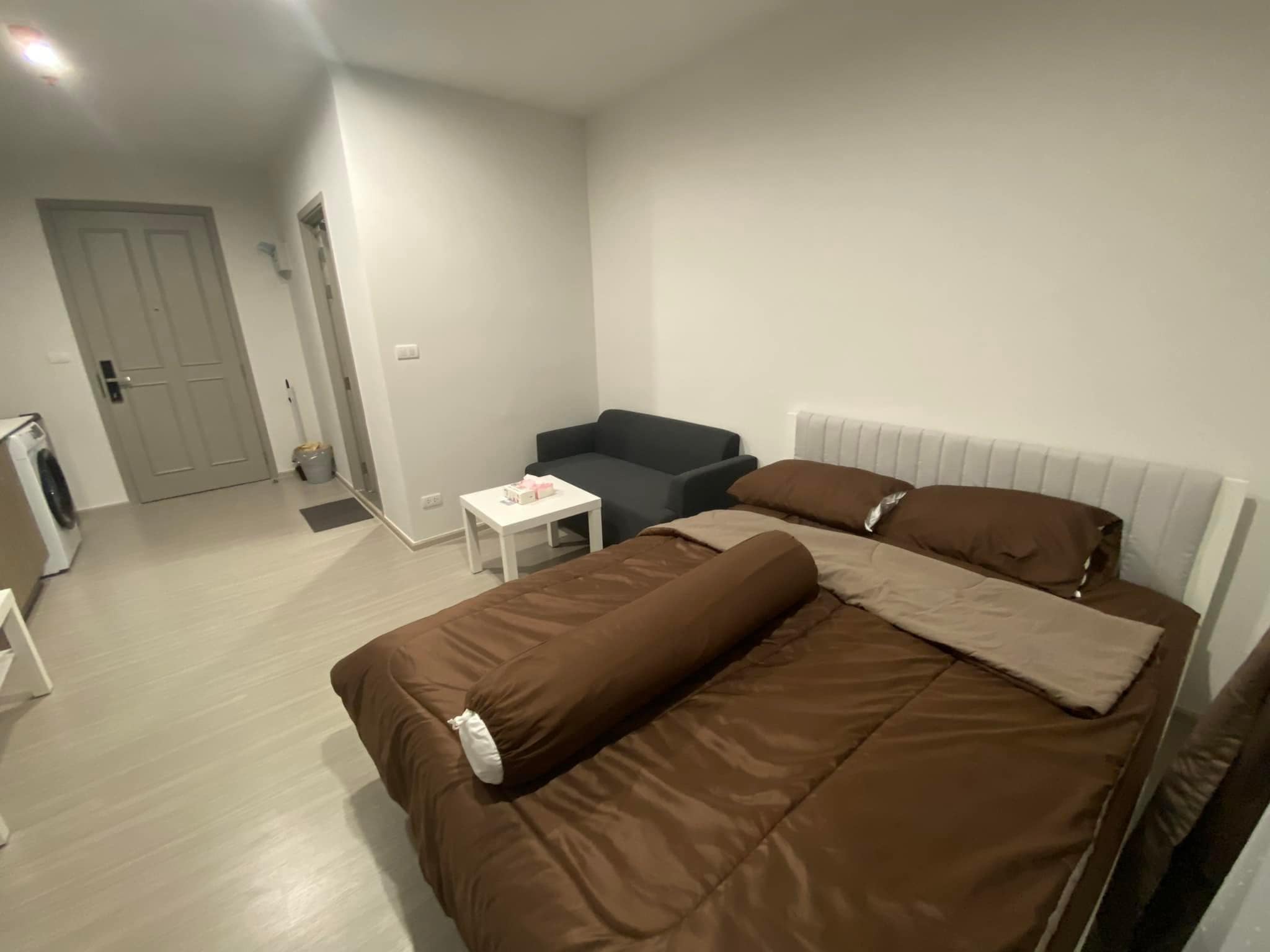 ปล่อยเช่าคอนโด The Parkland Phetkasem 56 (เดอะพาร์คแลนด์ เพชรเกษม 56) - ใหม่แกะกล่อง Studio 1ห้องน้ำ - ใกล้ MRT ภาษีเจริญ - ขนาดห้อง 26 ตรม. ชั้น 19 ตึก A