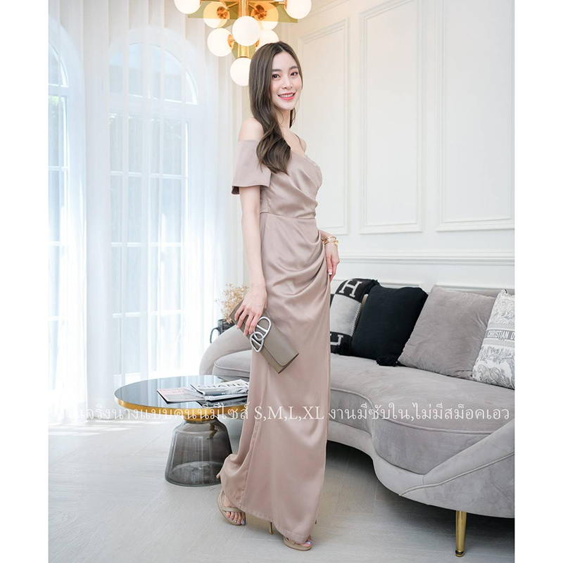 kudapy เดรสยาวสีชมพู/สีโอวัลตีน ปาดไหล่มีแขน จับจีบผ่าข้าง ผ้าเครปซาตินเนื้อดีมีซับใน เดรสออกงาน