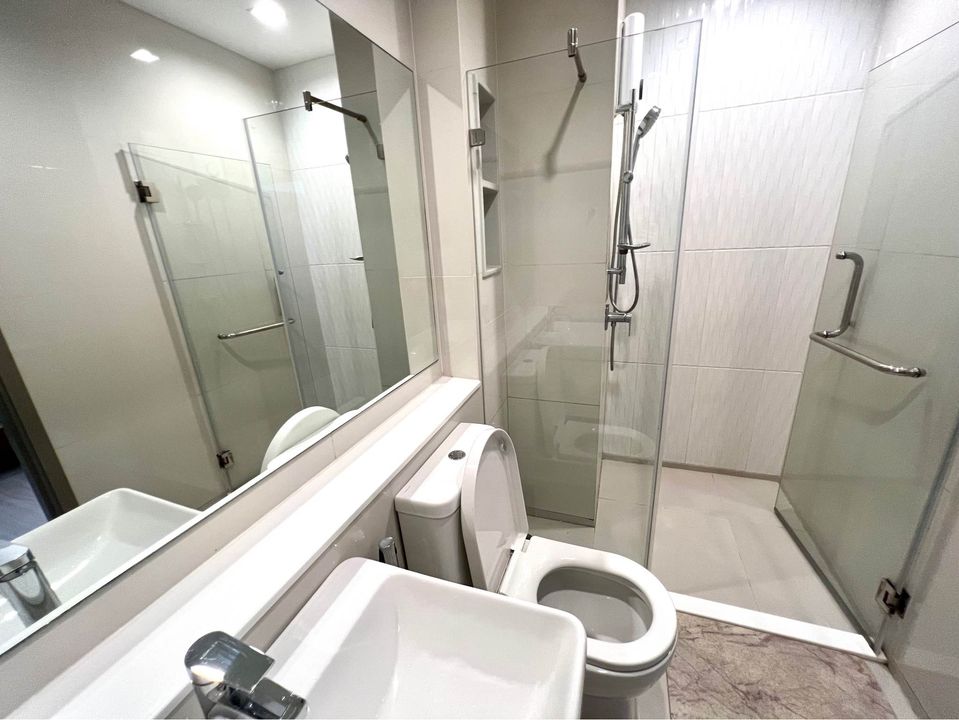 ปล่อยเช่าคอนโด Life Asoke Hype (ไลฟ์ อโศก ไฮป์) - 1ห้องนอน 1ห้องน้ำ 1ห้องนั่งเล่น 1ห้องครัว - ใกล้ MRT เพชรบุรี / ARL มักกะสัน - ขนาดห้อง 30 ตรม. ชั้น 7